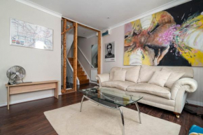 GuestReady - 5-Star Huge Central Flat with Rooftop Terrace & High-Speed Wifi